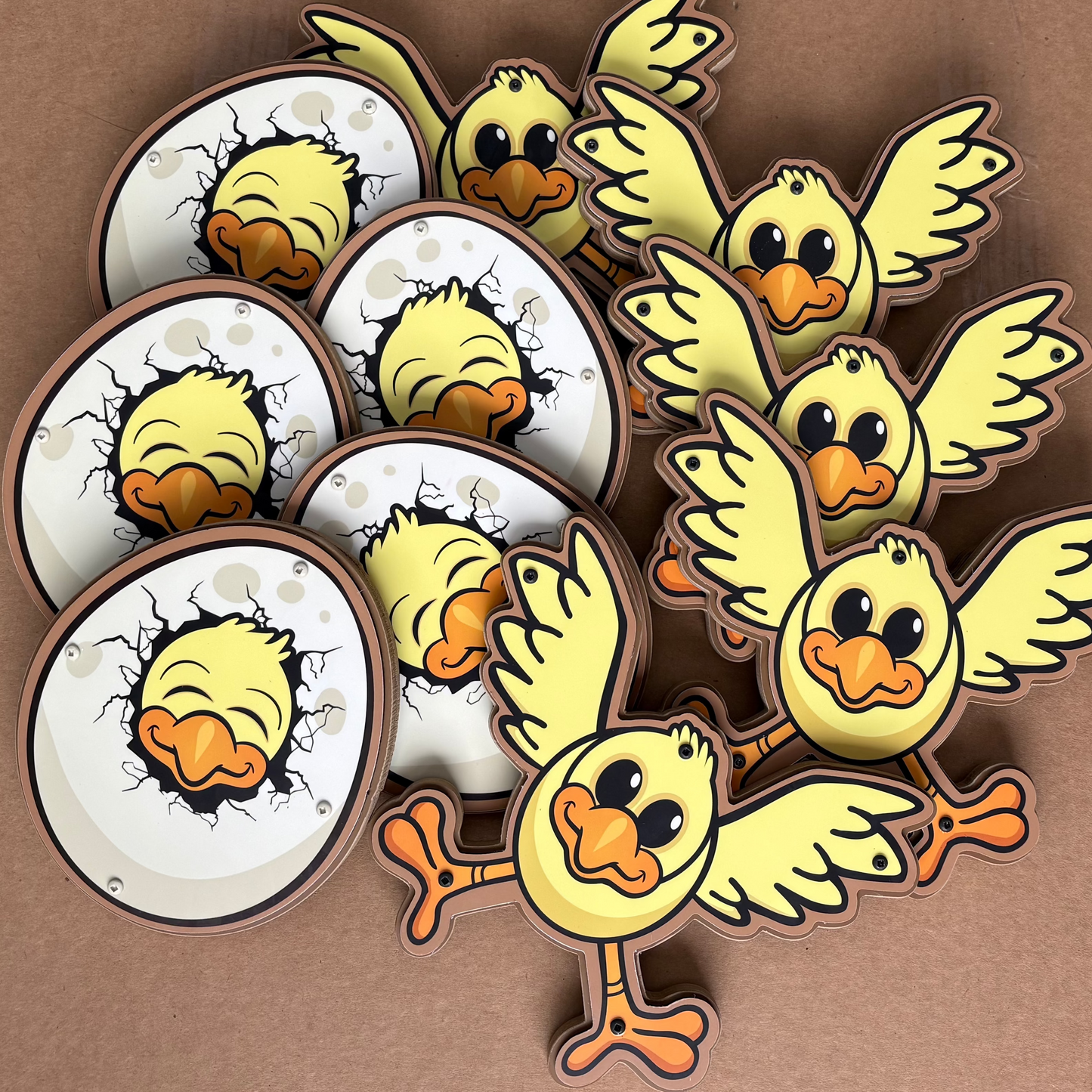 Chick-Tac-Toe (Wall mounted)